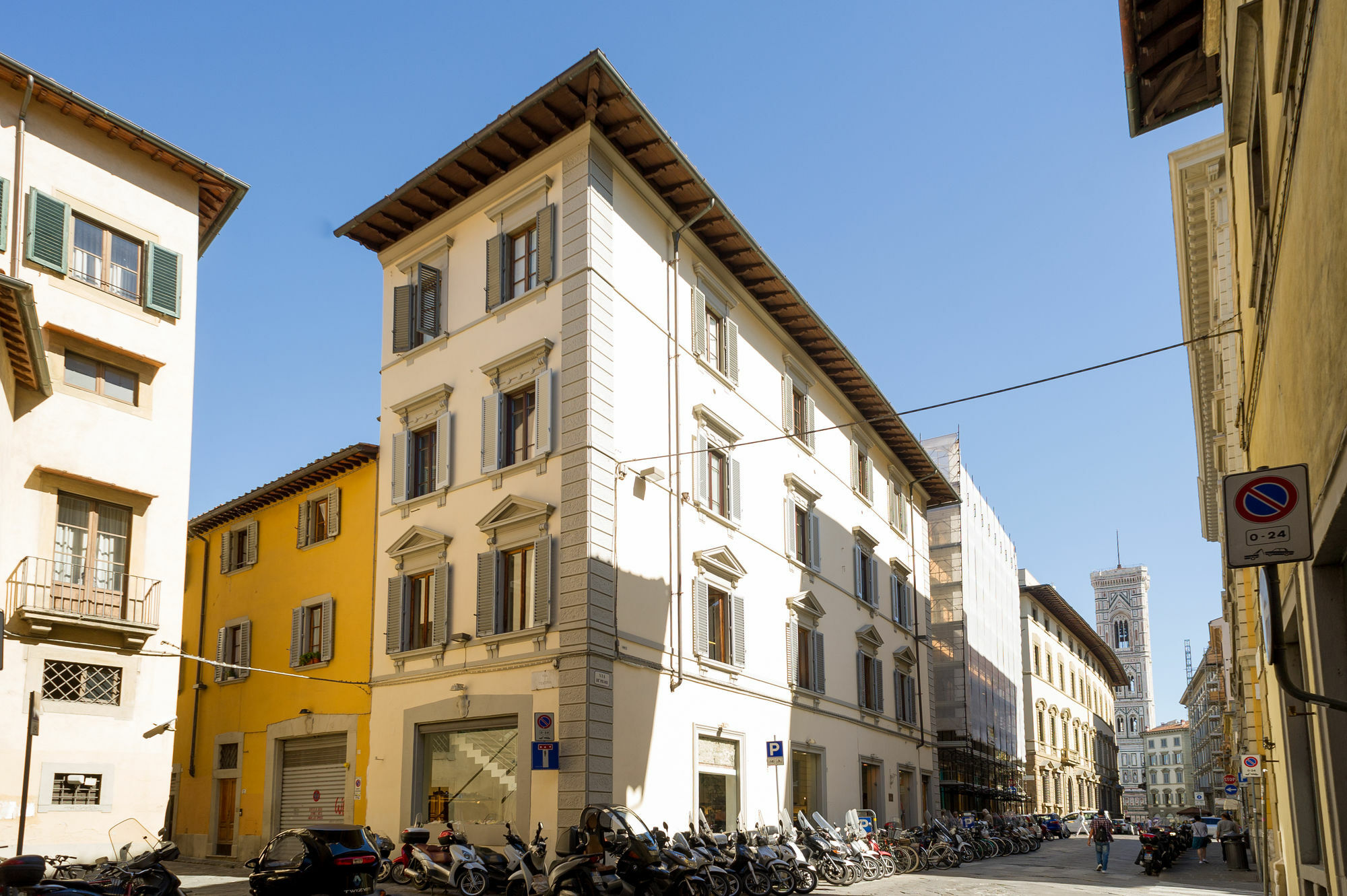 Arnobio Florence Suites Екстер'єр фото